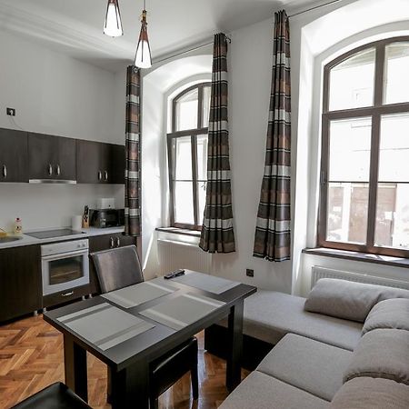 Poarta Schei Residence Брашов Экстерьер фото